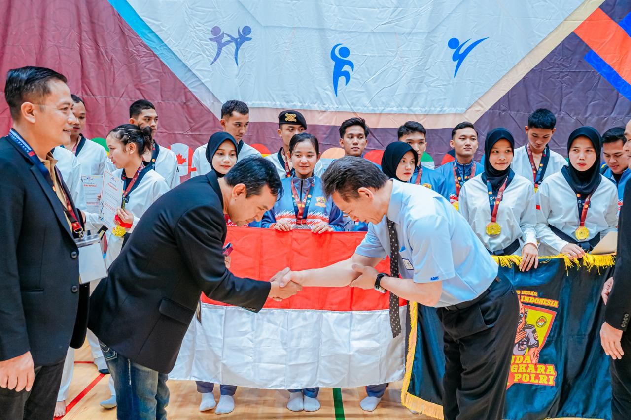 POLRI UKIR PRESTASI DUNIA: TIM TAEKWONDO GARBHA PRESISI JUARA UMUM DI JEPANG