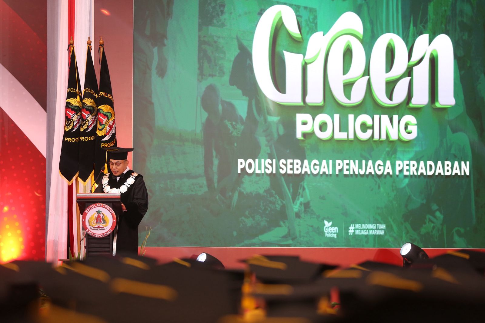 Kapolda Riau Gaungkan Polisi sebagai Penjaga Peradaban di Wisuda dan Dies Natalis ke-80 STIK Polri
