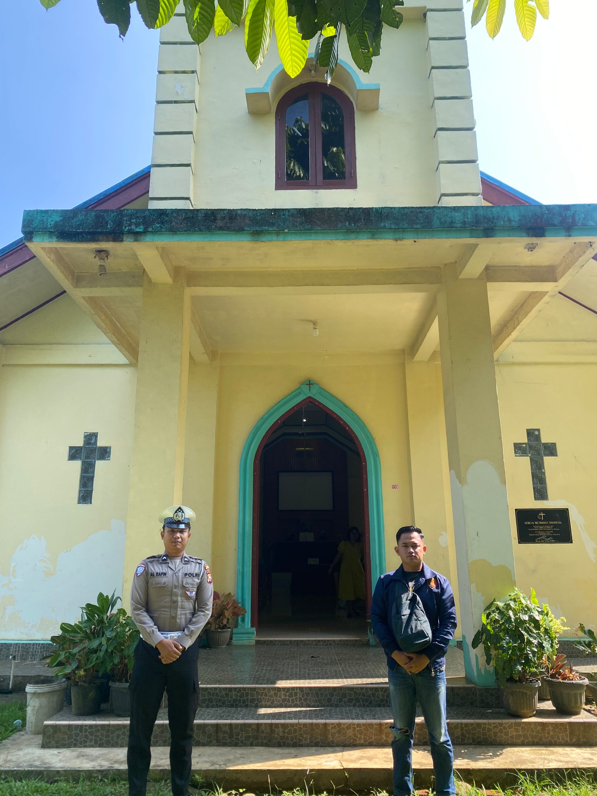 Pastikan Ibadah Umat Nasrani Khidmat, Polres Bengkulu Utara Beri Pengamanan Maksimal