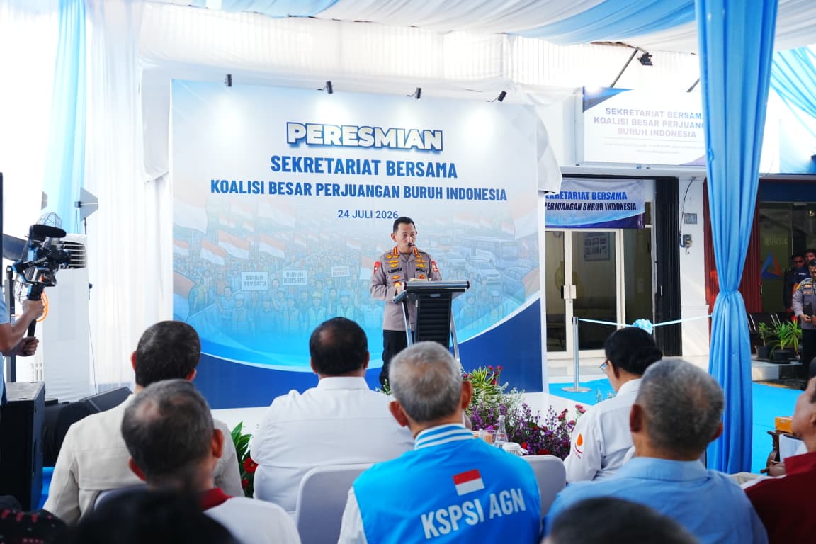 Kapolri Meresmikan Sekretariat Bersama Koalisi Besar Perjuangan Buruh Indonesia